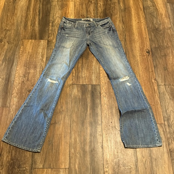 PINK Victoria's Secret Denim - Women’s Pink Victoria Secret Love Pink jeans. Tag size 2 color blue. Boot Cut.